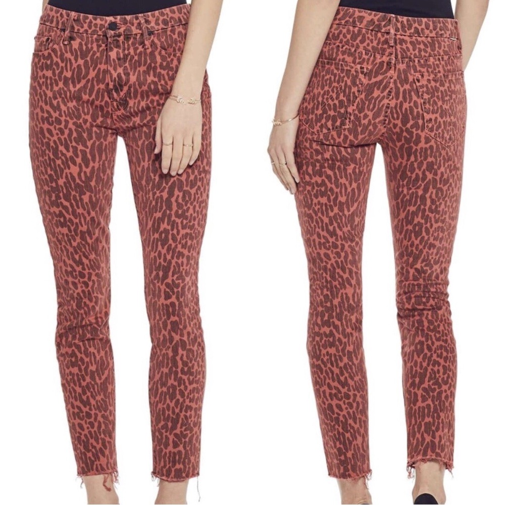 MOTHER High Rise Leopard Print Jeans - black and brown-/orange tone.